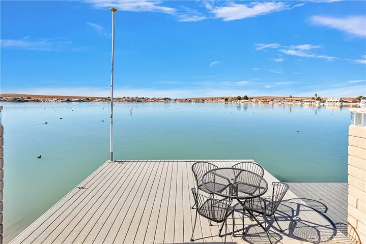 26688 Blue Water Road, Helendale, California 92342