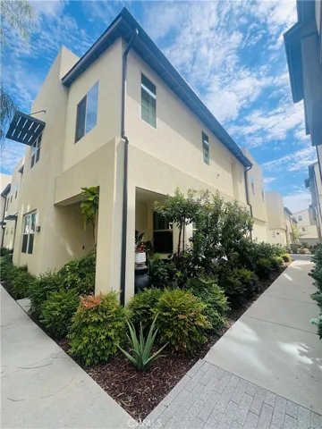 19545 Herringbone Drive, Northridge, California 91324