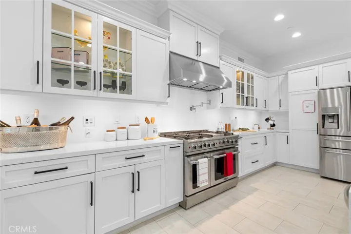 18648 Cedar Cir, Fountain Valley, California 92708