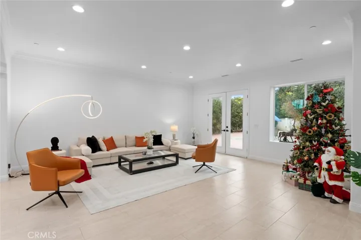 18648 Cedar Cir, Fountain Valley, California 92708