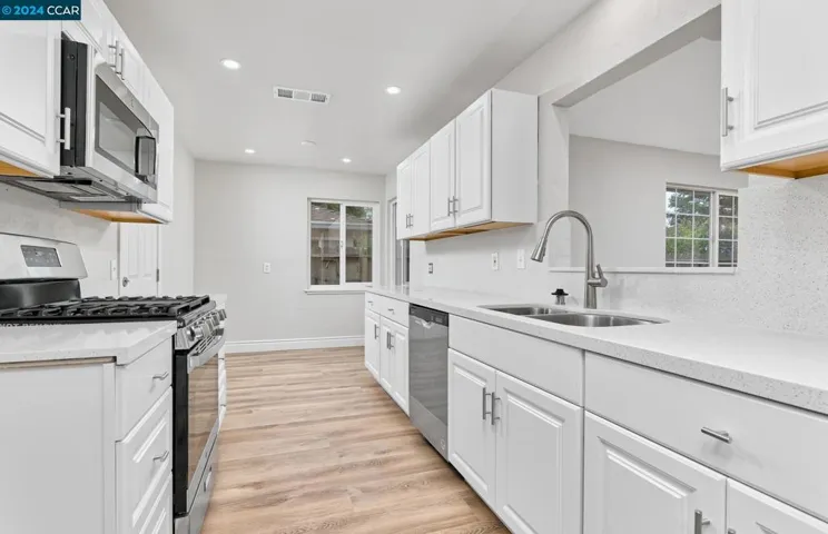 203 Bart Ave, Antioch, California 94509