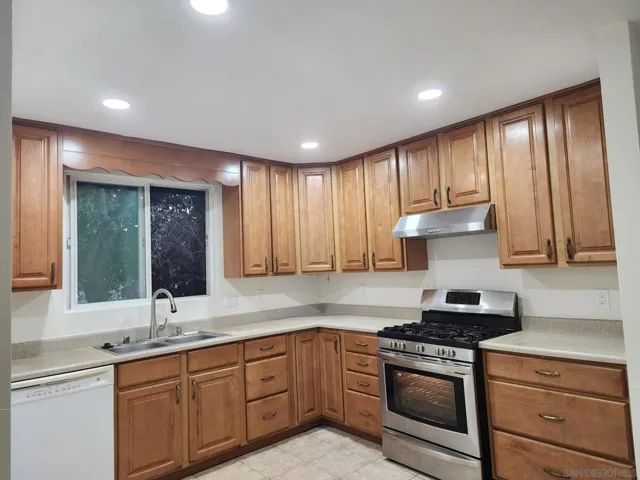 326 Civic Center Dr, National City, California 91950