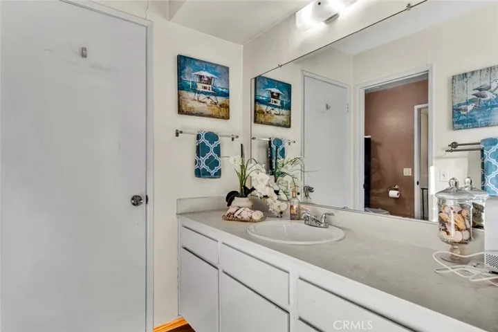Separate bathroom vanity for master bedroom