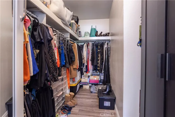 Walk in closet