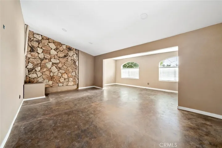 9190 La Paz Road, Atascadero, California 93422