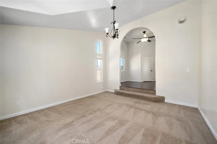 9190 La Paz Road, Atascadero, California 93422