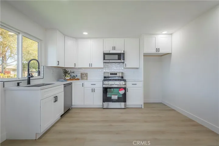 2078 Evergreen Street, Santa Ana, California 92707