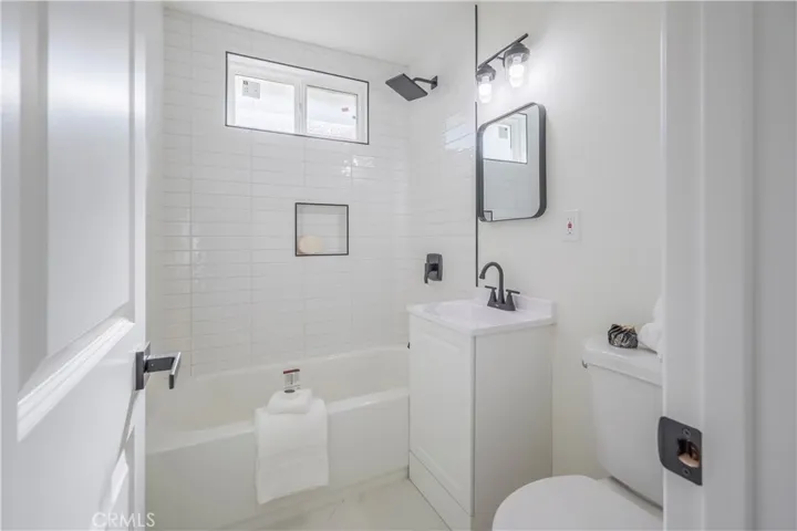 2078 Evergreen Street, Santa Ana, California 92707
