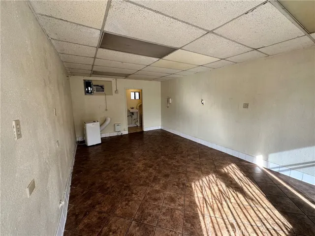 273 E Market Street, Long Beach, California 90805