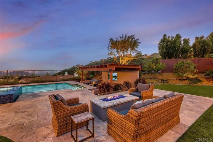 887 Pearl Drive, San Marcos, California 92078