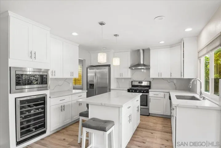 4252 Sturgeon Ct, San Diego, California 92130