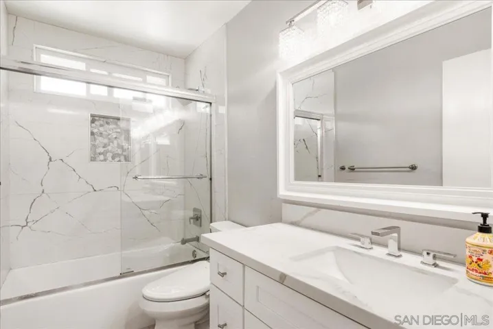 4252 Sturgeon Ct, San Diego, California 92130