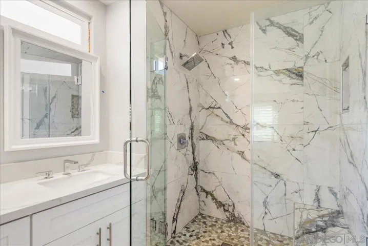 4252 Sturgeon Ct, San Diego, California 92130