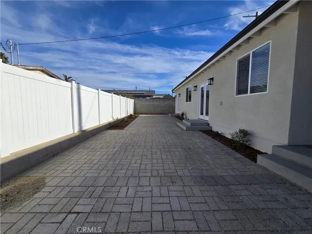 12036 Roscoe Boulevard, North Hollywood, California 91605
