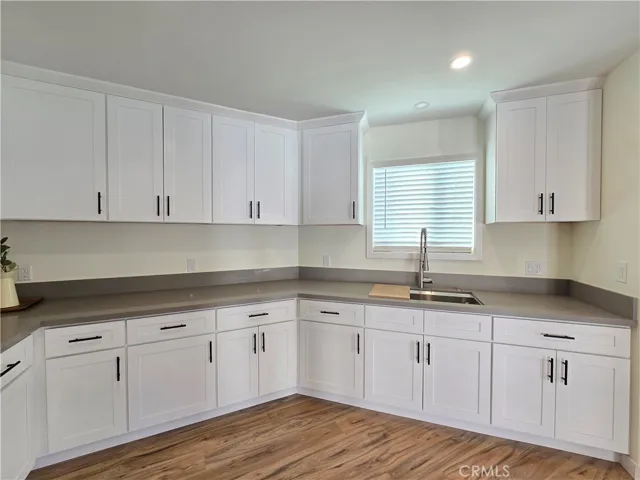 12036 Roscoe Boulevard, North Hollywood, California 91605