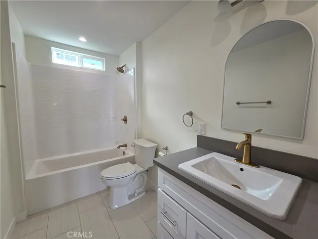 12036 Roscoe Boulevard, North Hollywood, California 91605