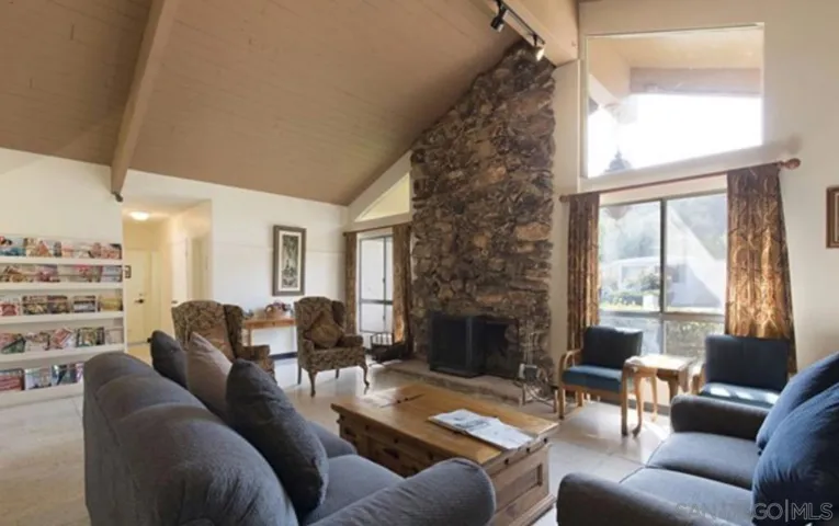 3909 Reche Rd Spc 104, Fallbrook, California 92028