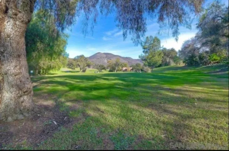 3909 Reche Rd Spc 104, Fallbrook, California 92028