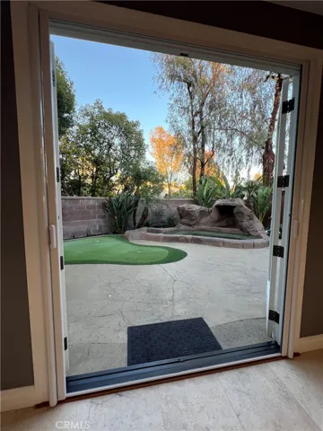 18 Reston Way, Ladera Ranch, California 92694
