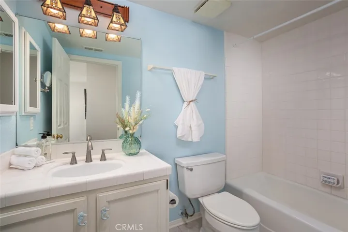 235 Avenida Montalvo B, San Clemente, California 92672