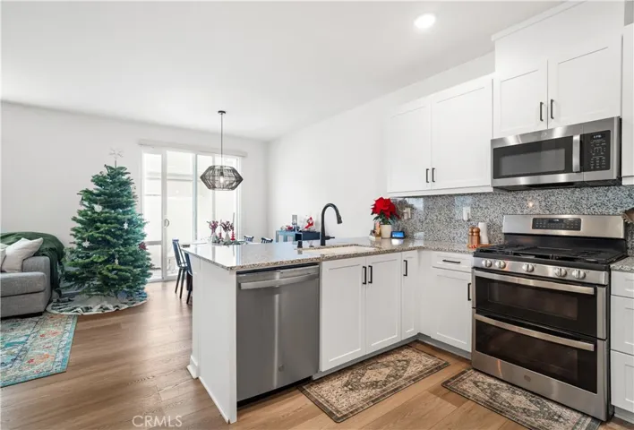 215 Foliage Pl, Fallbrook, California 92028