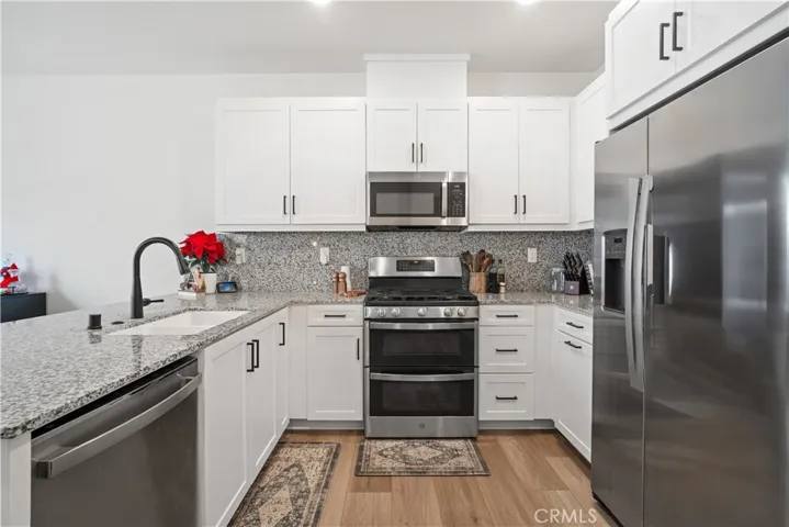 215 Foliage Pl, Fallbrook, California 92028