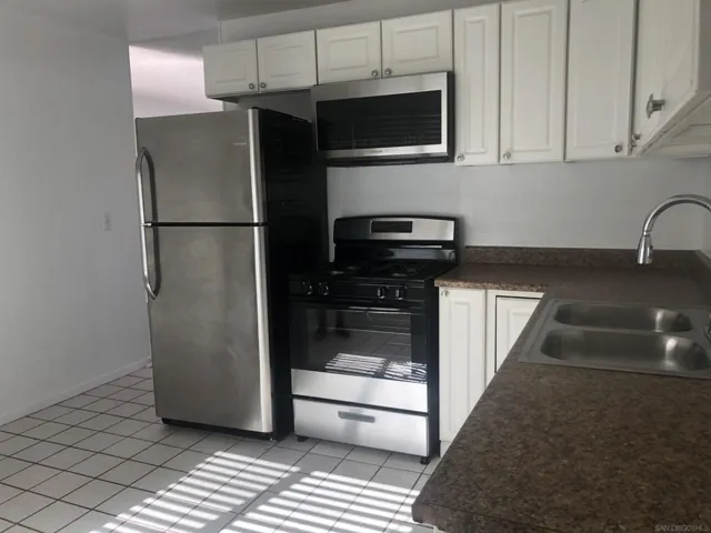 102 Warner, Oceanside, California 92058