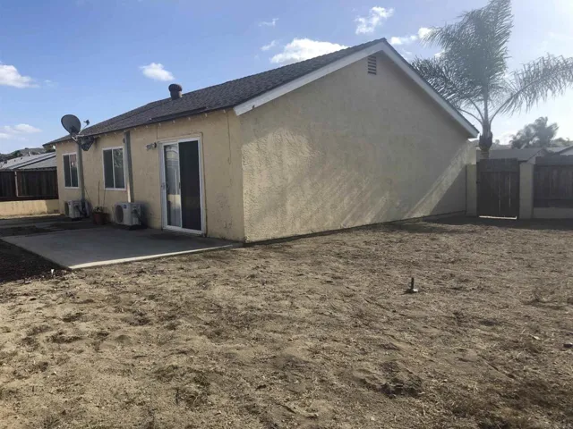 102 Warner, Oceanside, California 92058