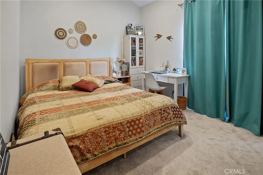 5711 Owensmouth Avenue 127, Woodland Hills, California 91367 home-pic-12