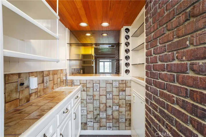 Wet Bar