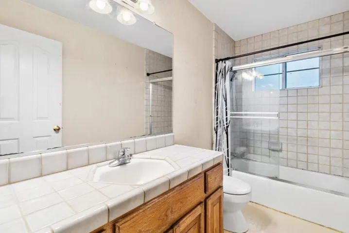 1403 Welburn Avenue, Gilroy, California 95020