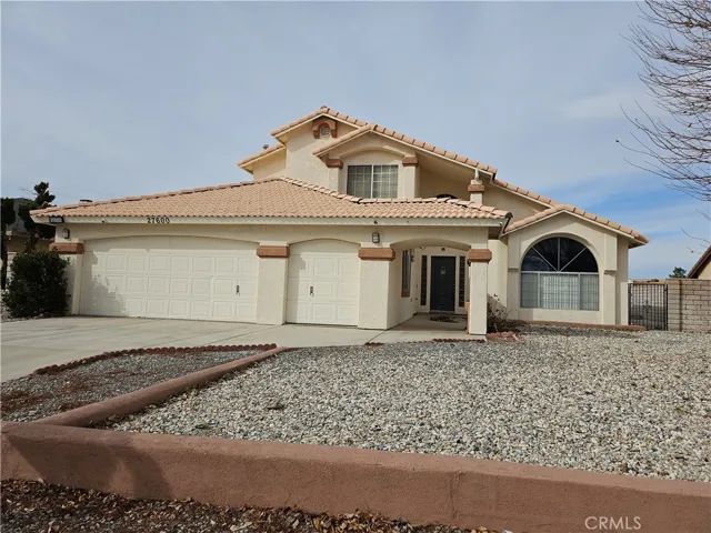 27600 Silver Lakes Parkway, Helendale, California 92342