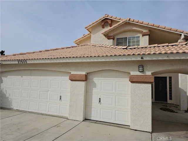 27600 Silver Lakes Parkway, Helendale, California 92342