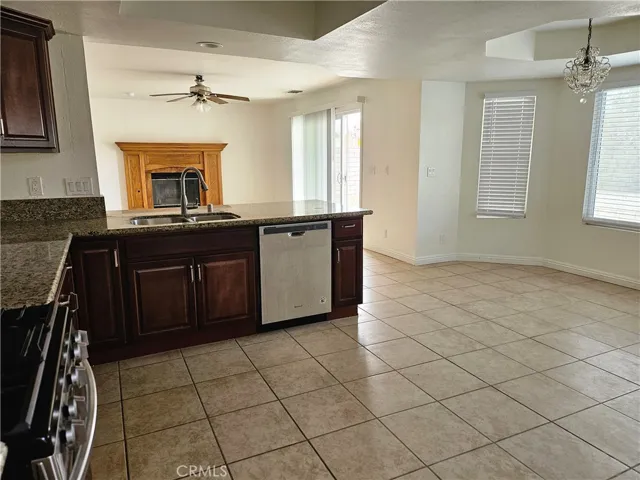 27600 Silver Lakes Parkway, Helendale, California 92342