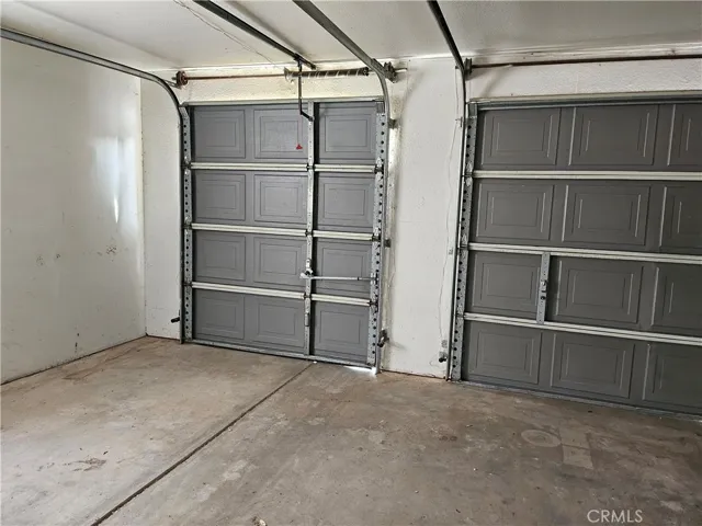 27600 Silver Lakes Parkway, Helendale, California 92342