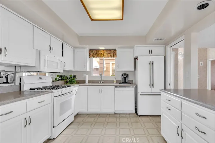 2909 La Ventana, San Clemente, California 92672