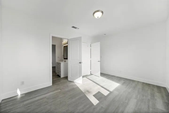 3041 F St, San Diego, California 92102