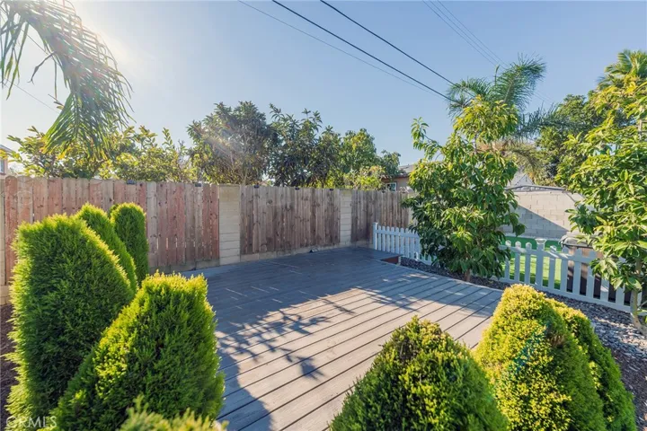 641 Cove Street, Costa Mesa, California 92627