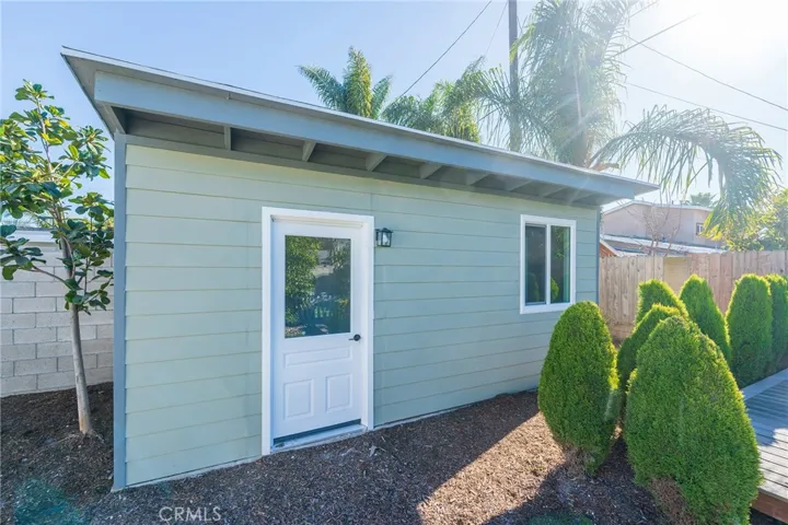 641 Cove Street, Costa Mesa, California 92627