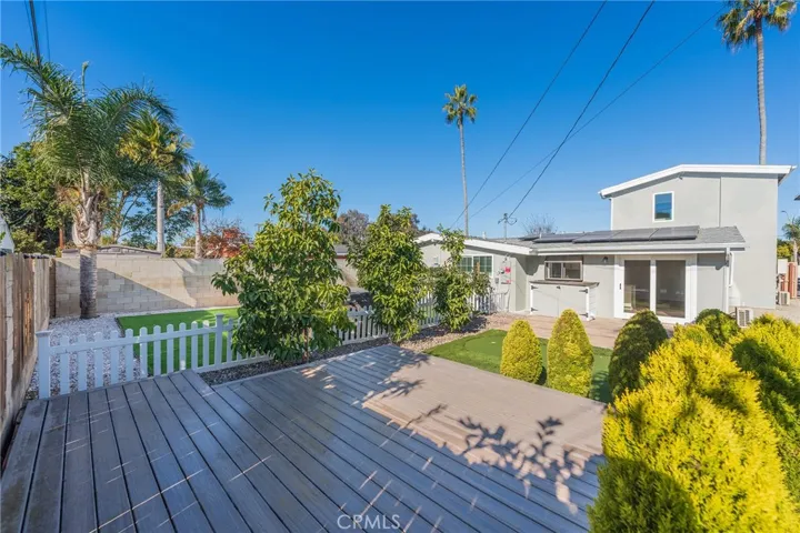 641 Cove Street, Costa Mesa, California 92627