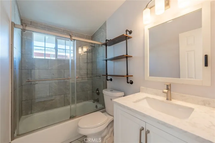 641 Cove Street, Costa Mesa, California 92627