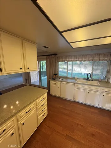 1950 Silver Oak Way, Hemet, California 92545
