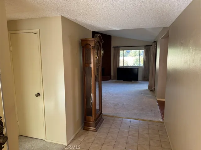 1950 Silver Oak Way, Hemet, California 92545