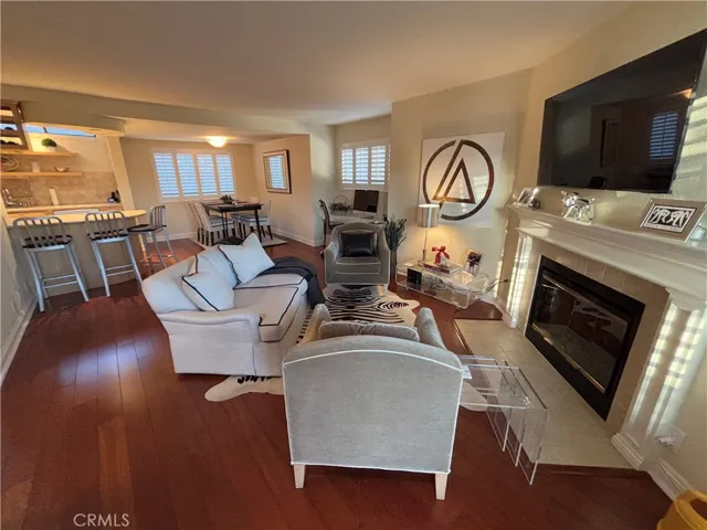 279 E Glenarm Street 4, Pasadena, California 91106