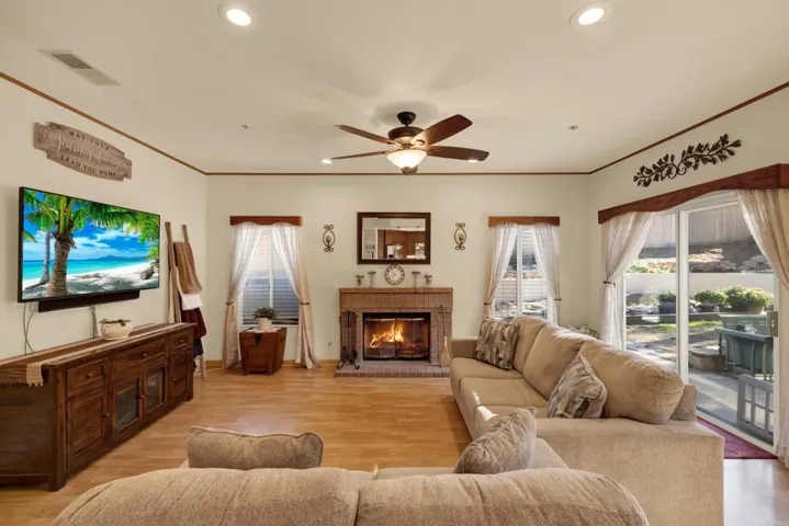 3088 Casmeg Way, El Cajon, California 92019