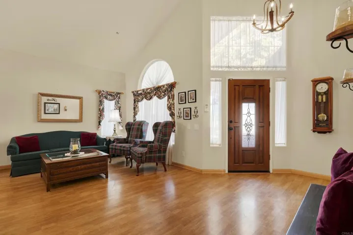 3088 Casmeg Way, El Cajon, California 92019