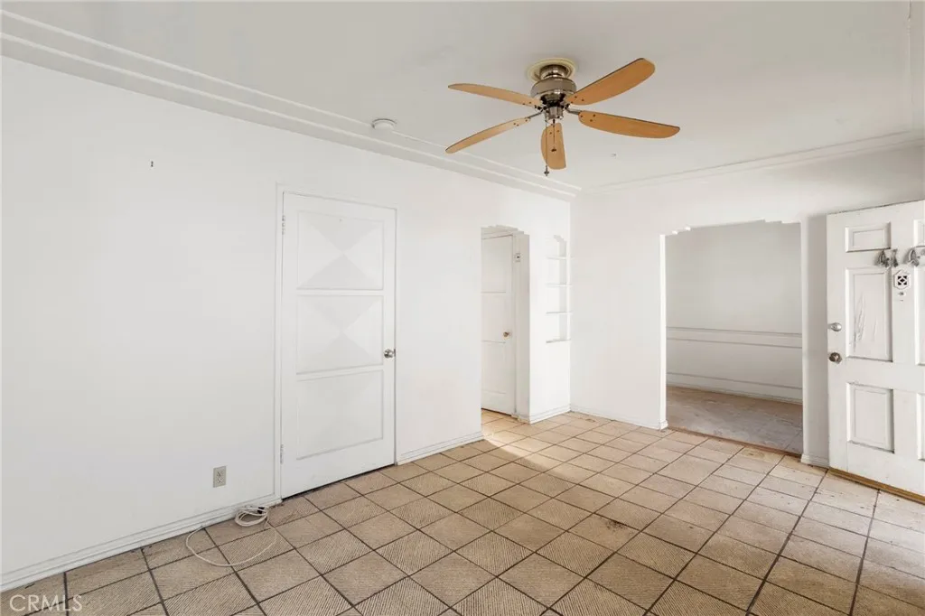 4140 Edenhurst Avenue, Los Angeles, California 90039 home-pic-4