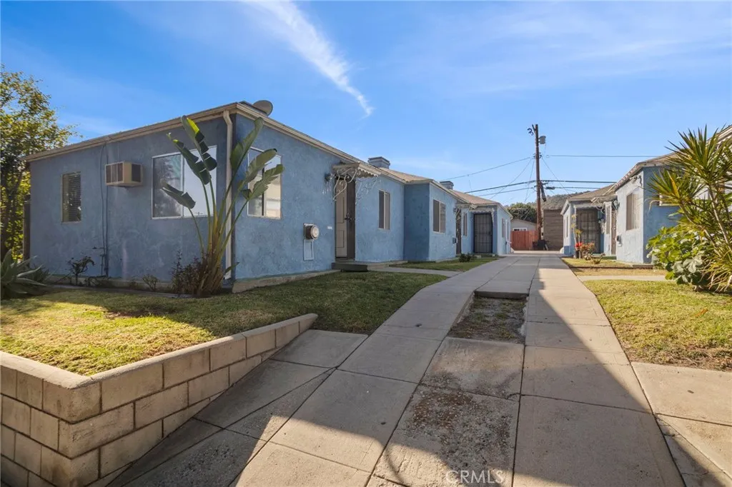 4140 Edenhurst Avenue, Los Angeles, California 90039 home-pic-1