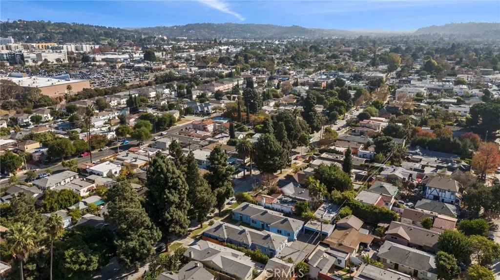 4140 Edenhurst Avenue, Los Angeles, California 90039 home-pic-38