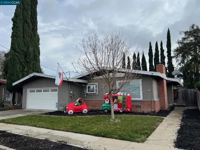 1221 Spruce Street, Livermore, California 94551